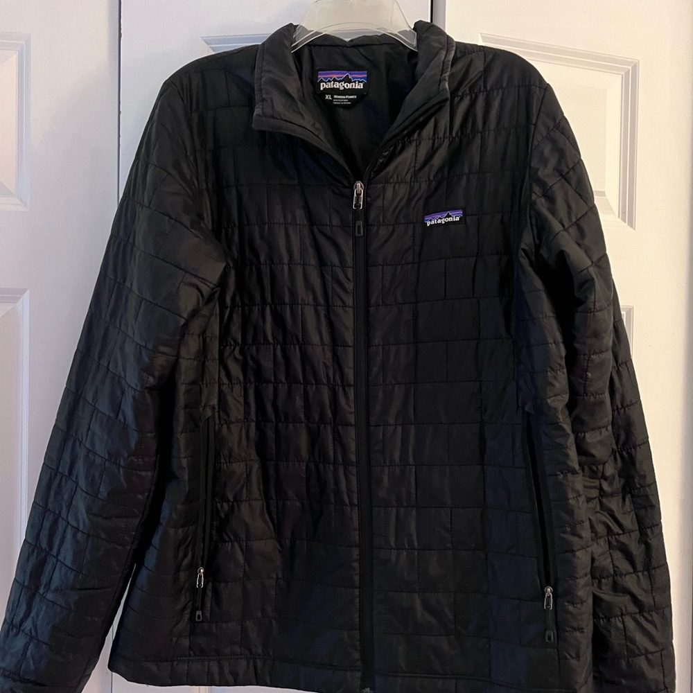 Patagonia Women's Black Puffer Jacket